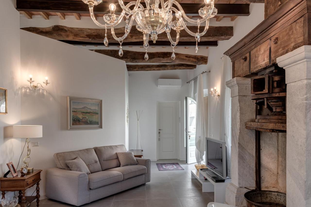 Villa Del Papa لوكا المظهر الخارجي الصورة